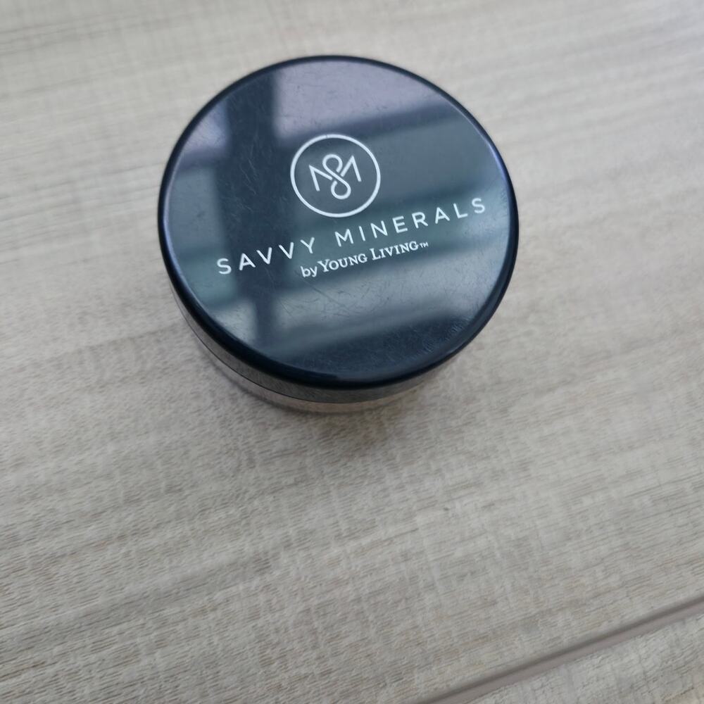 Savvy Minerals By Young Living (Dark No. 2 | 5g/0.18oZ) New/Sealed, No box - Picture 2 of 5
